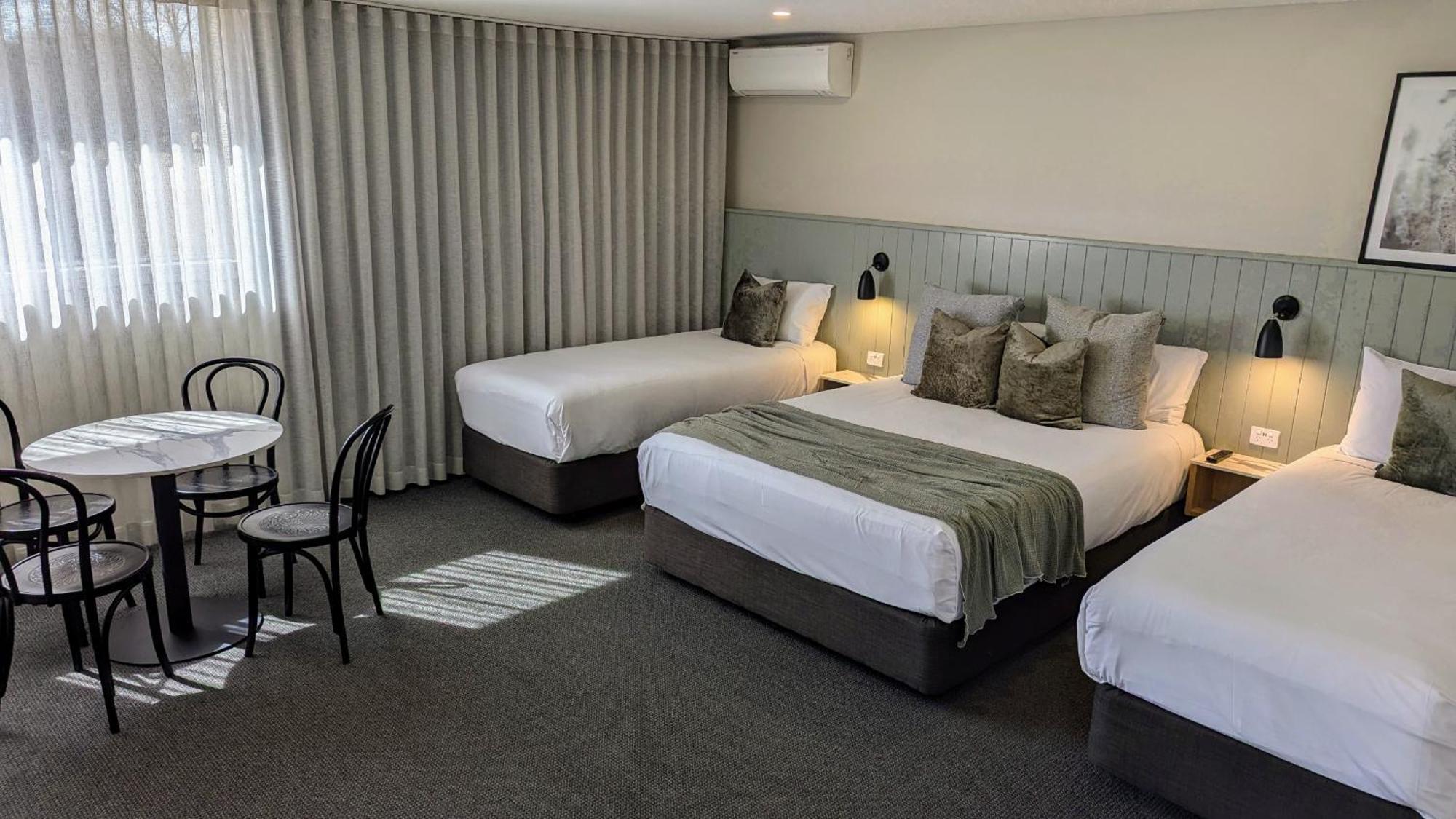 The Clairfield Hotel Mudgee Exteriör bild